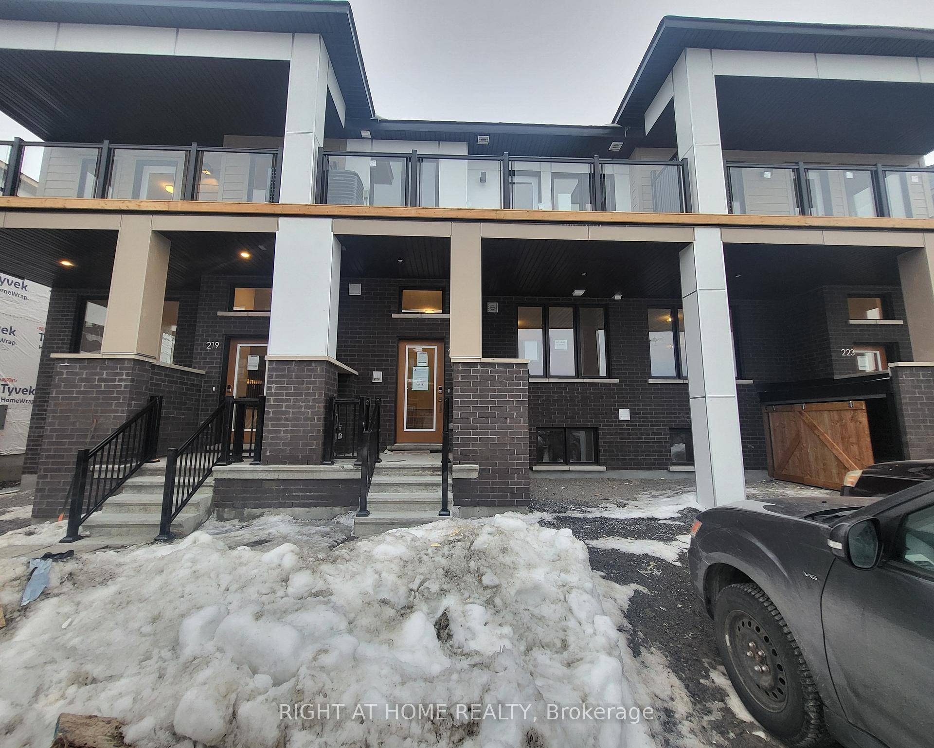 This stunning recently built 3 bedroom, 4 bathroom townhome in Barrhaven, offers modern open concept living with elegant finishes, including pot lights, laminate flooring, and 9ft ceilings.