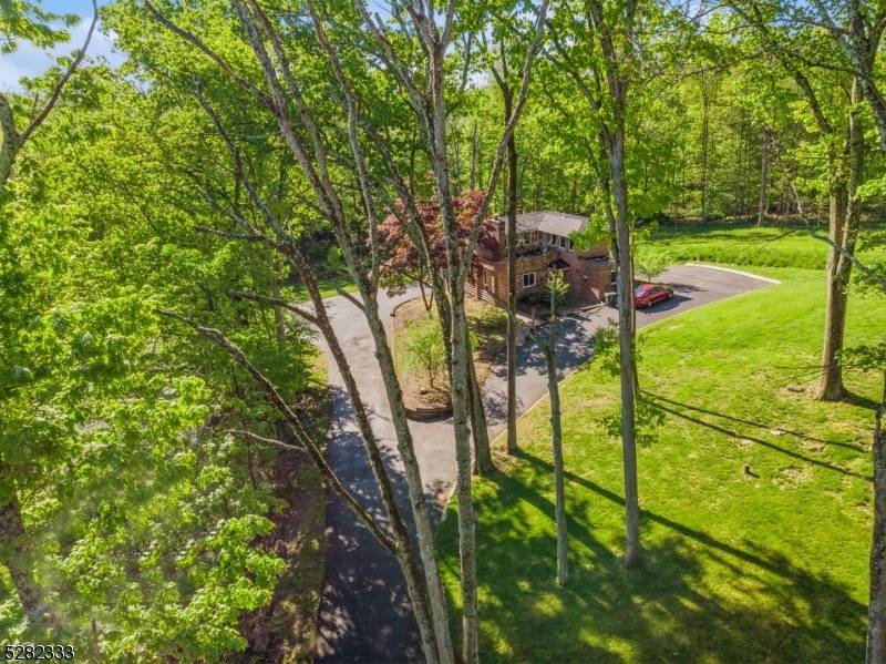 A stunning private property set on 5.