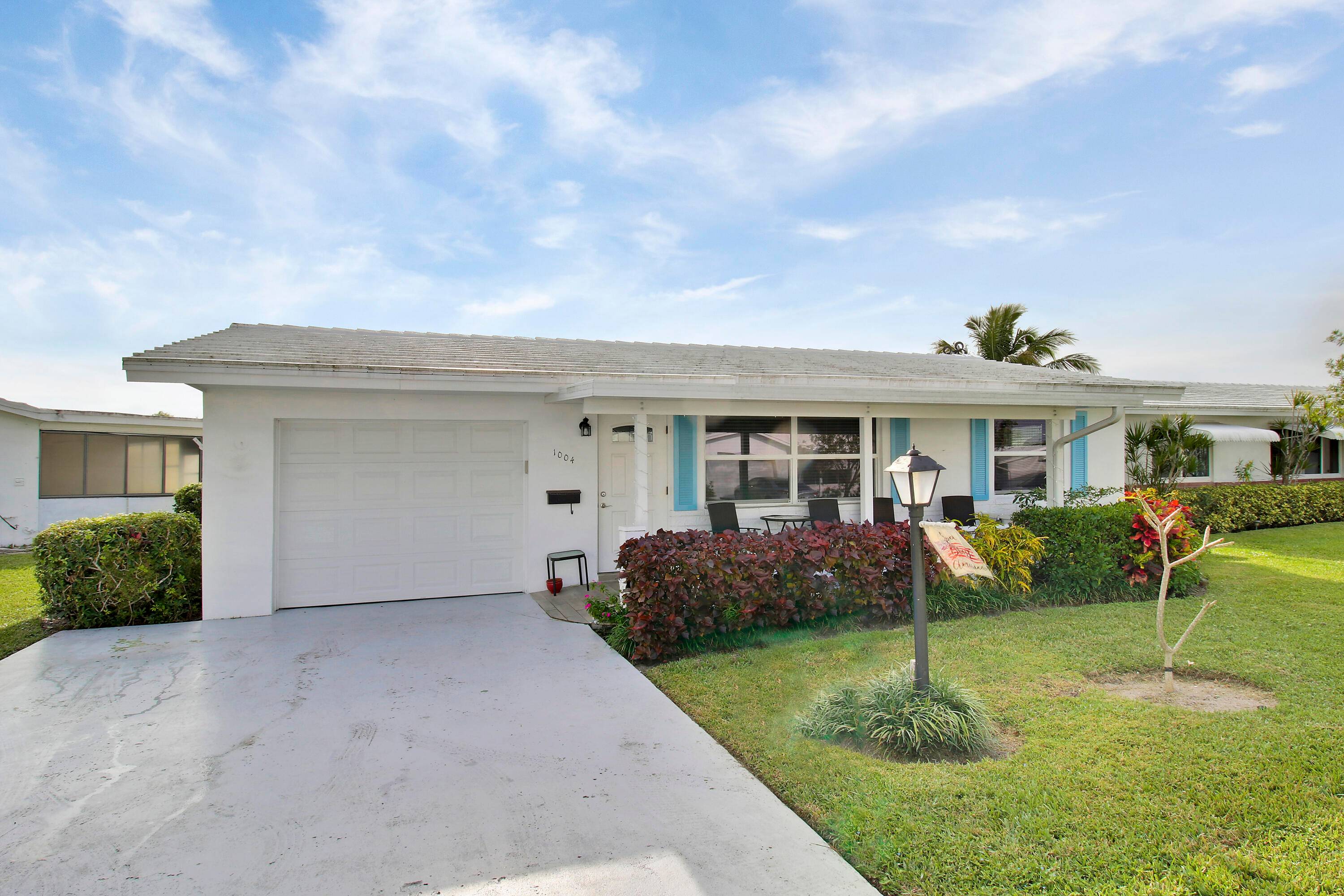 Most renovated home for sale in Leisureville, a sought after 55 community !