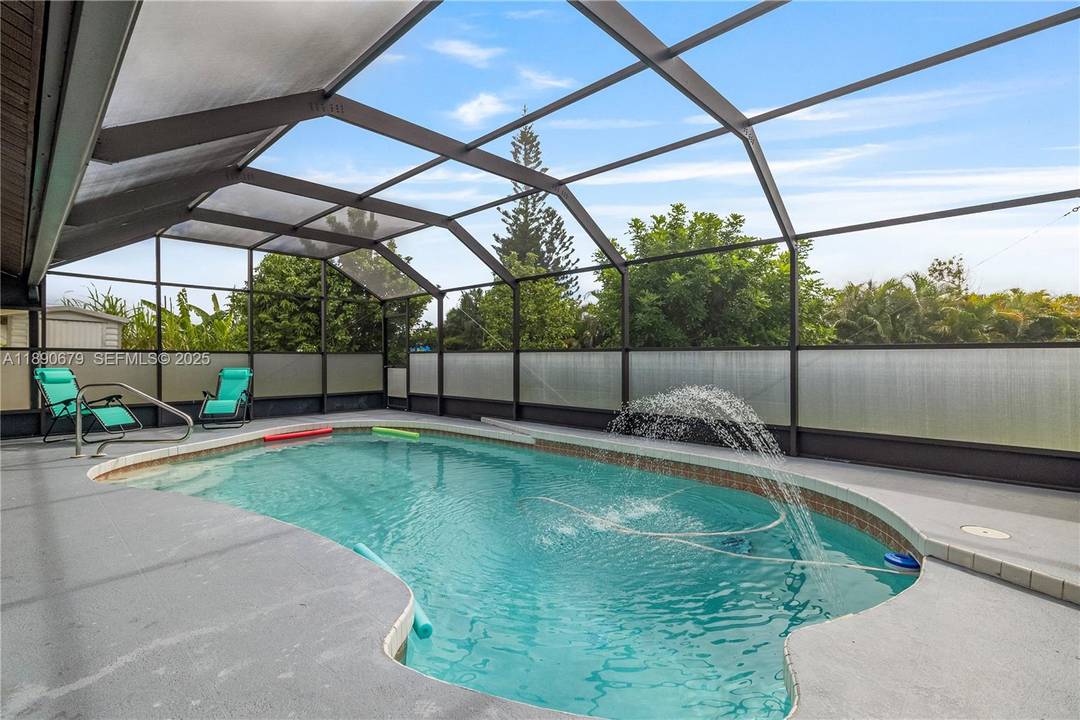 Beautiful Fully Remodeled Home with Pool Move In Ready !