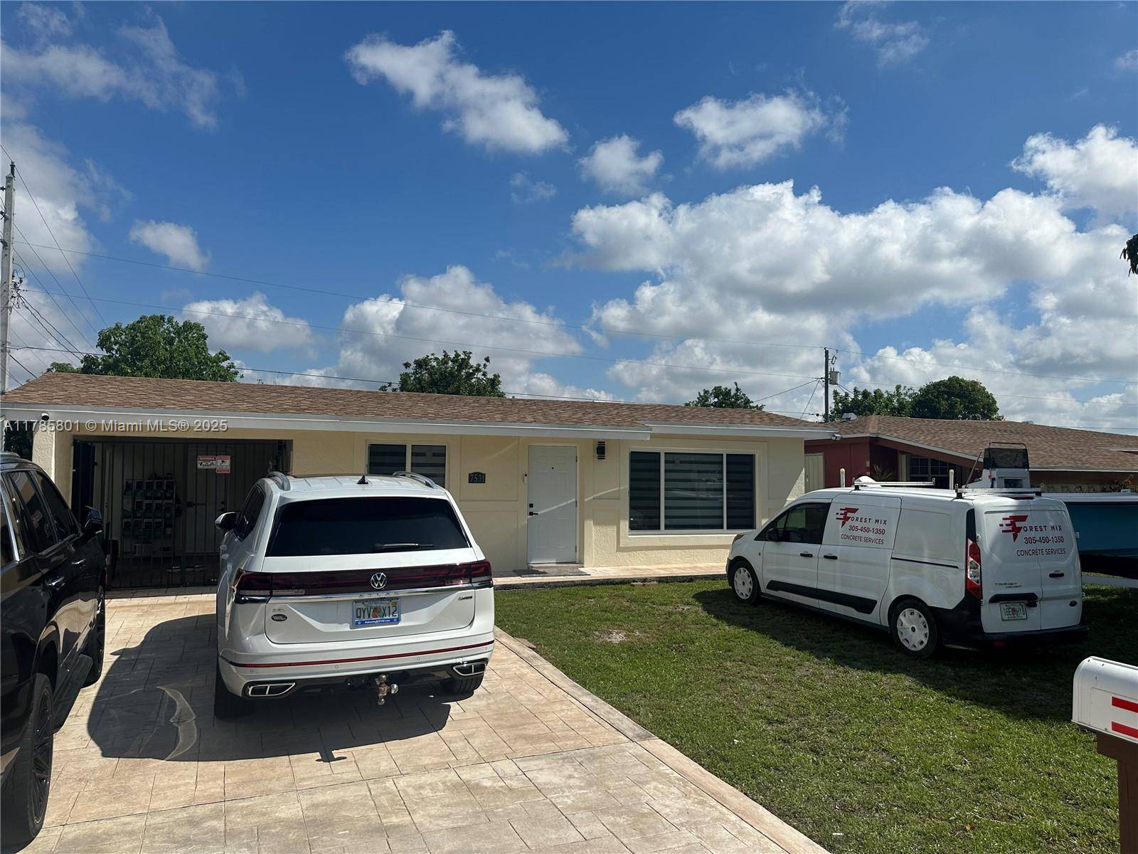 Beautifully Updated 2 1 Single Family Home on Oversized Corner Lot !