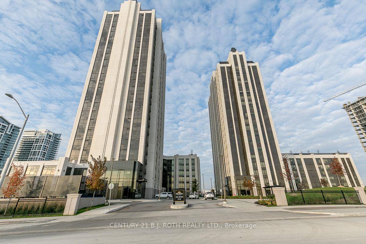 Experience Luxury Living in this Stunning, Freshly Painted 2023 2 Bed Den, 2 Full Bath, 17th Floor Condo at the Park Avenue Place Towers.