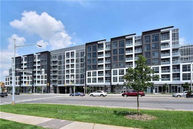 ____High Demand As Richmond Hill's Most Desirable Location !
