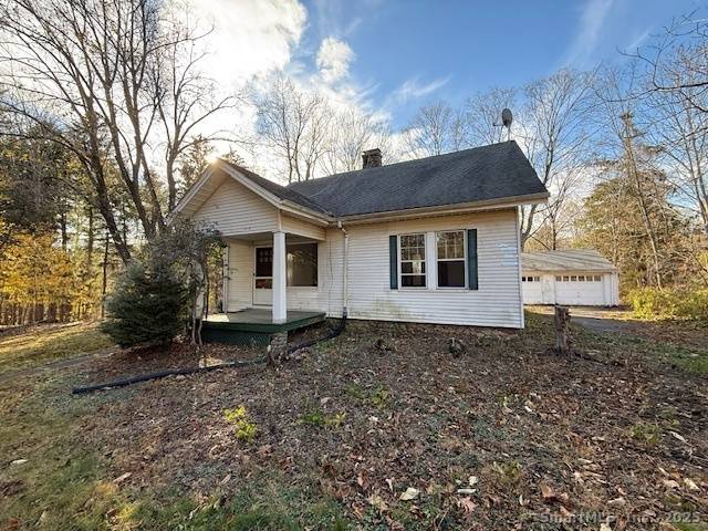 Located on Cheshire Road, extremely convenient access to downtown Wallingford and all it has to offer as well as quick easy access to I 15.