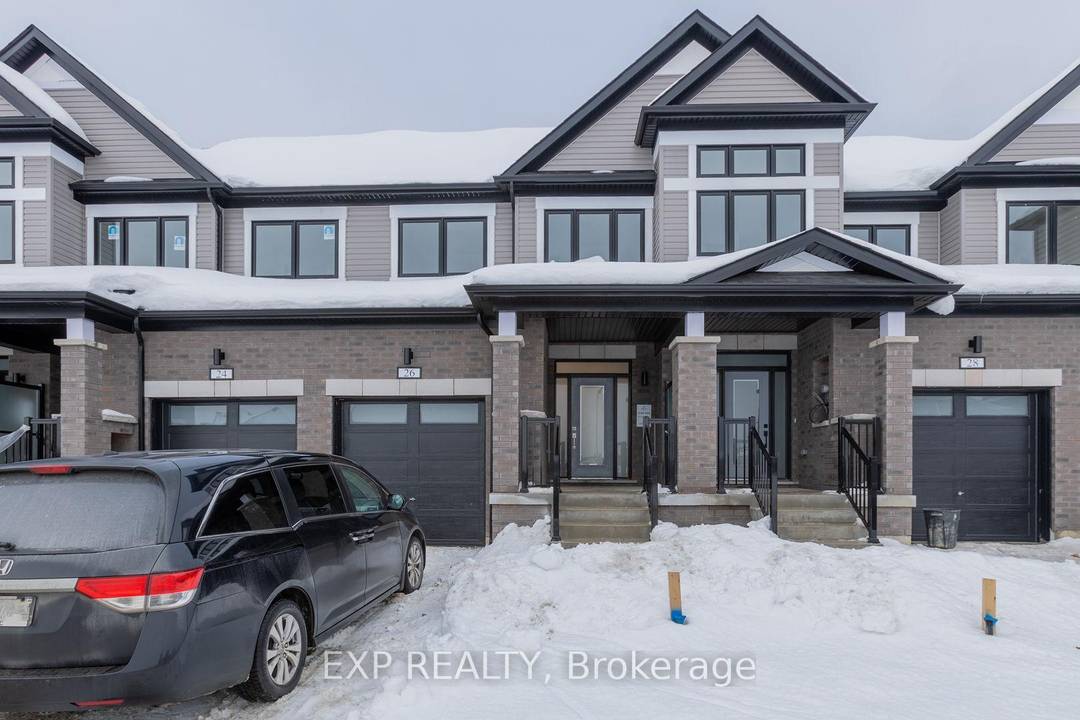 Welcome to this pristine, brand new 3 bedroom, 3 bathroom townhouse in one of Barrie's most sought after communities.