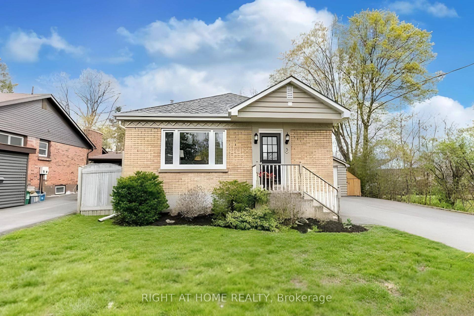 Welcome to 5 Shannon St, Barrie !
