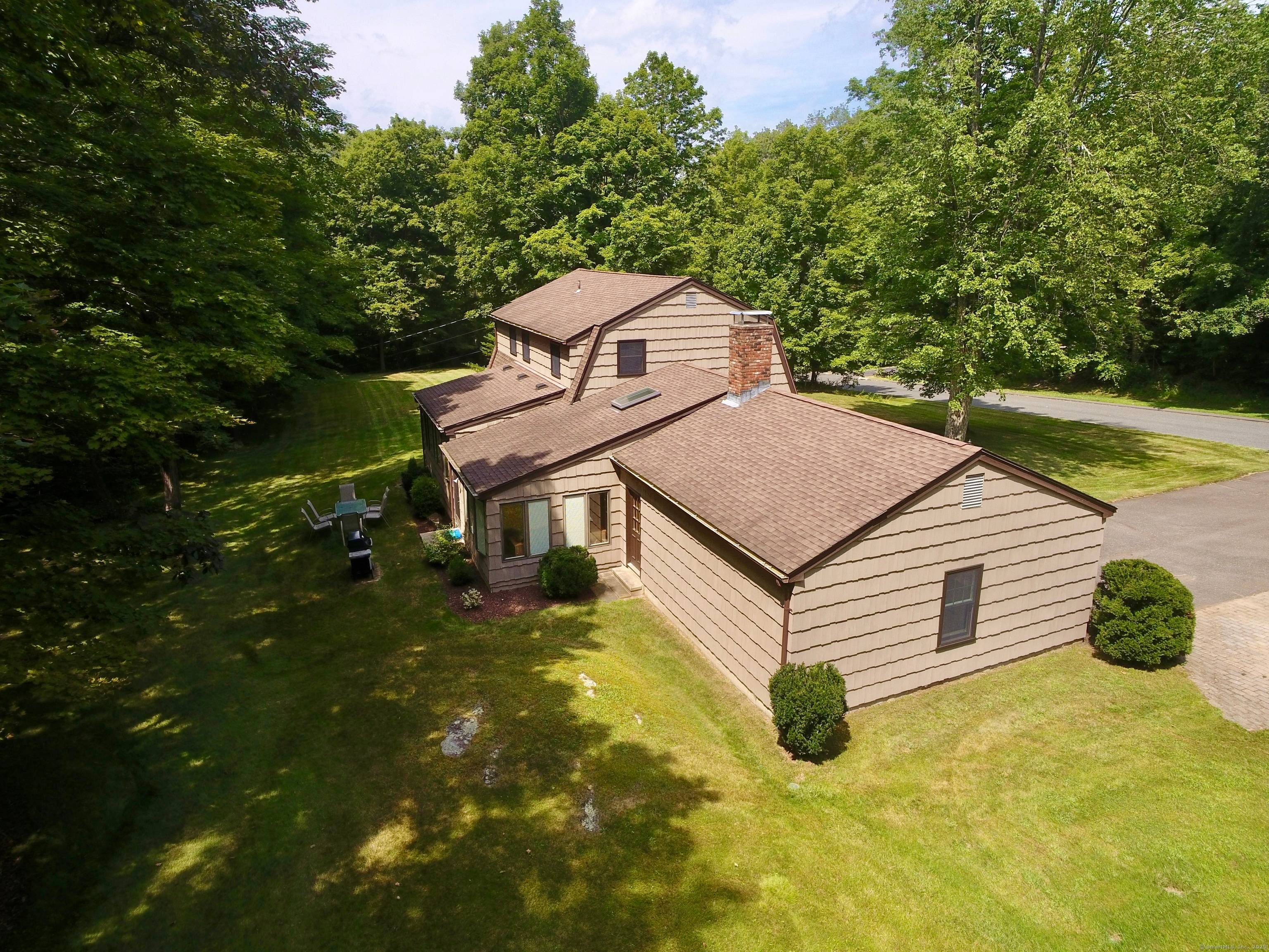 Incredibly well maintained 3 bed 2.