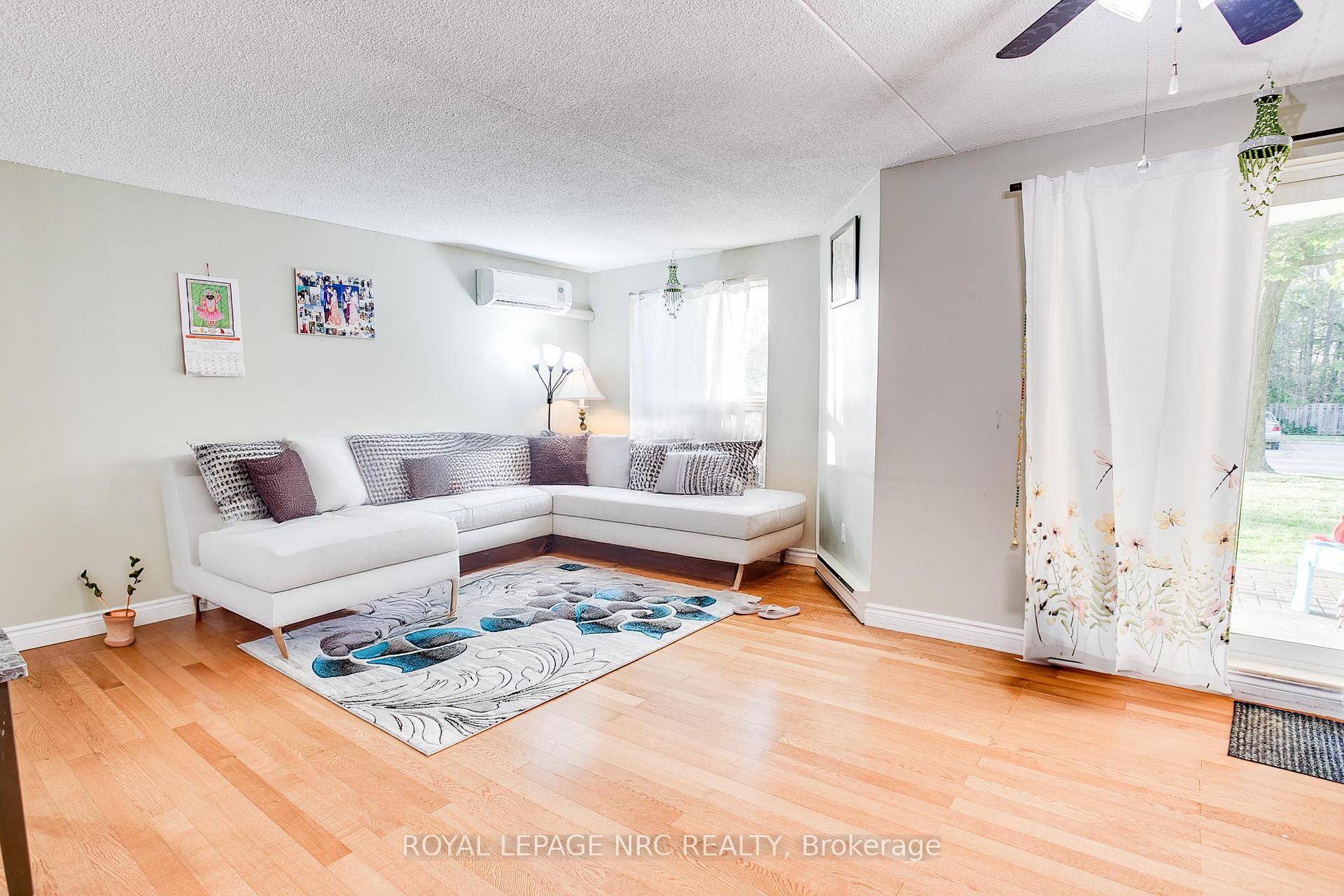 Rare ground floor rental opportunity !