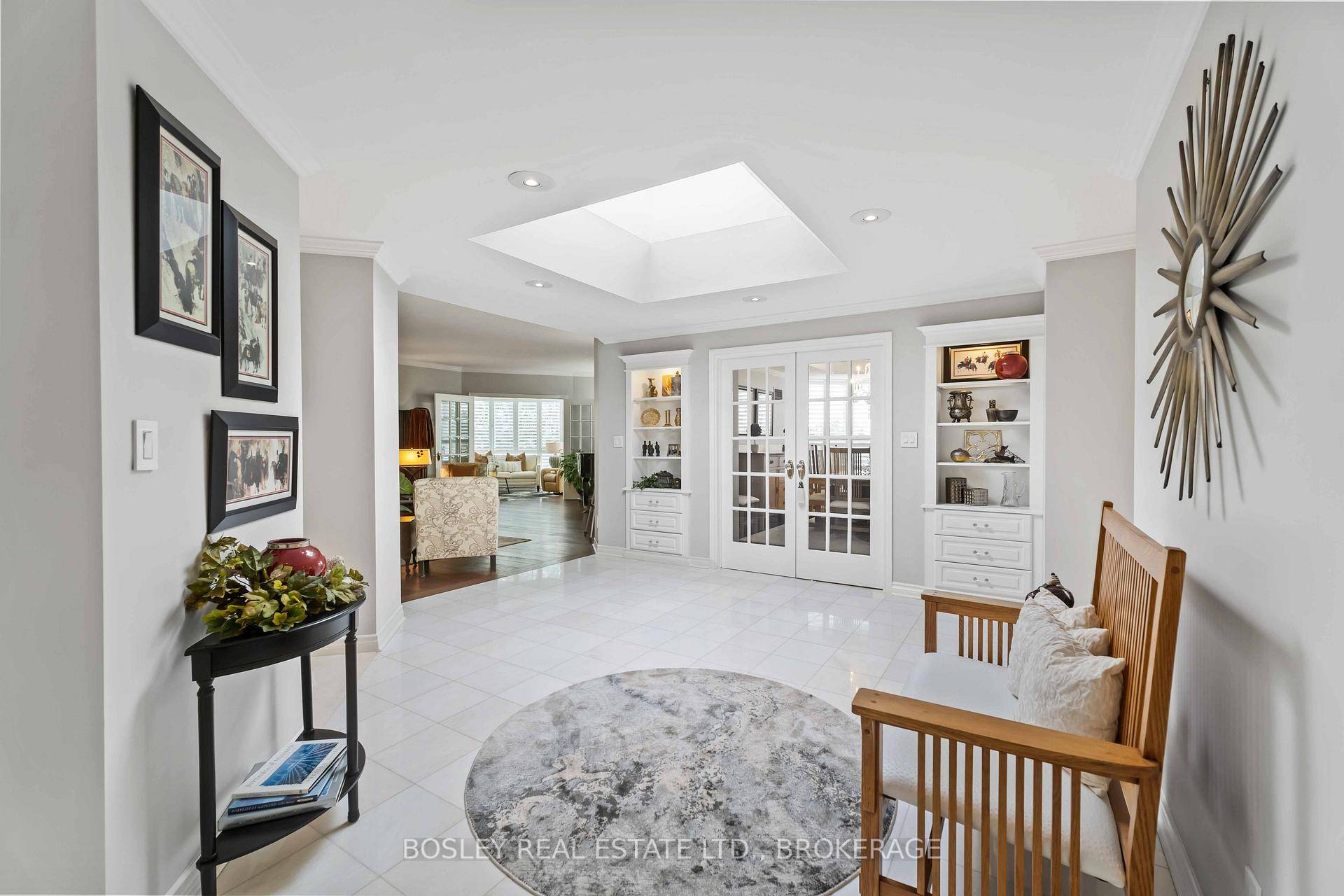 Experience the pinnacle of refined living at Beachview Condos, where this exceptional penthouse offers an unparalleled lifestyle with panoramic views of Lake Ontario.