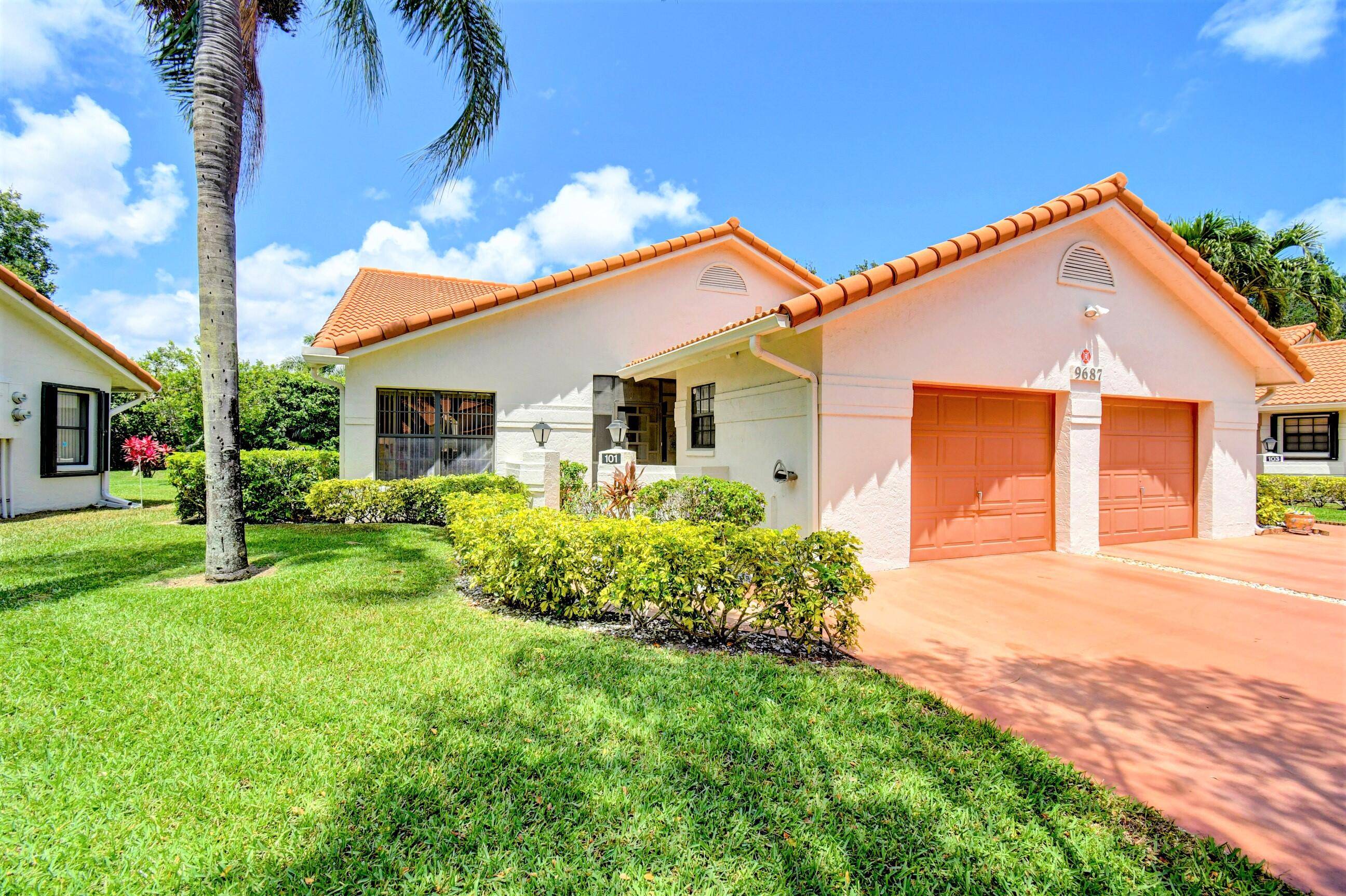 Pride of ownership is evident from he moment you enter into this lovely, spacious, bright and airy 2BR 2BA, plus a den and w 1 car garage corner villa with ...