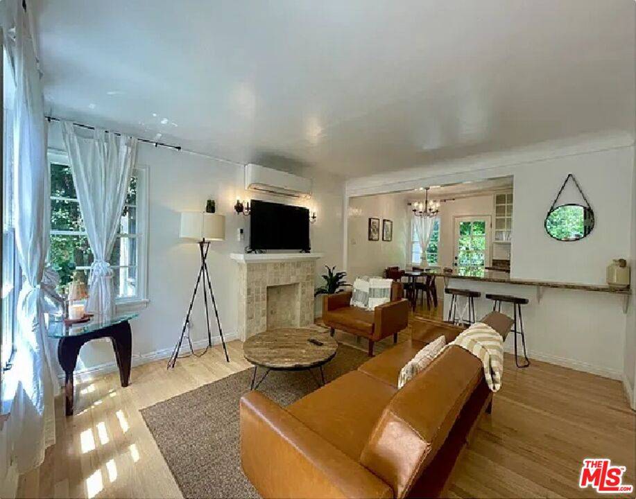 953 19th St 1BR Santa Monica La