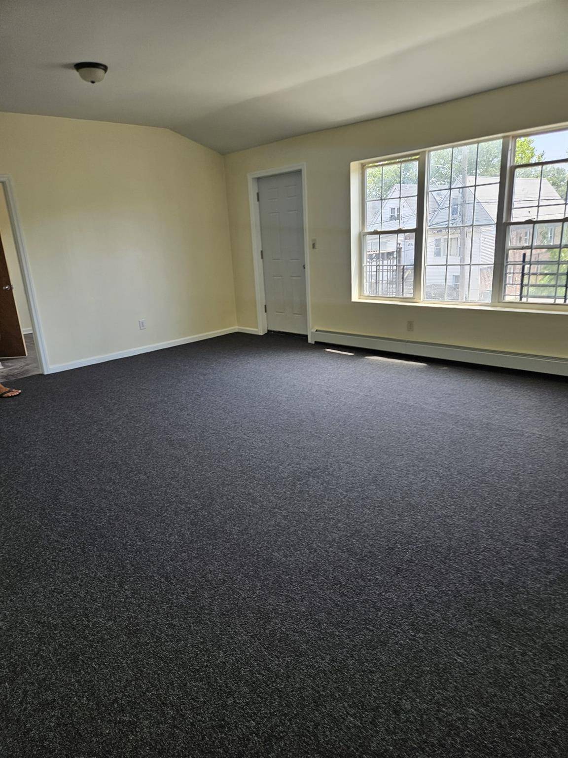 Here s a polished and professional rental ad for your Yonkers property Spacious 3 Bedroom, 2 Bathroom House for Rent Quiet Yonkers Neighborhood Welcome to this beautiful and well maintained ...