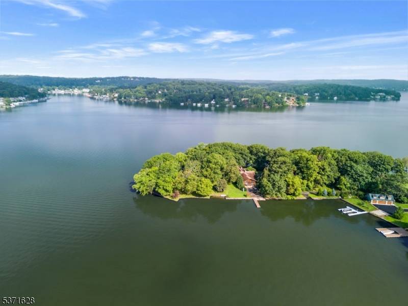 Chestnut Point Rare Lakefront Opportunity on Lake Hopatcong.