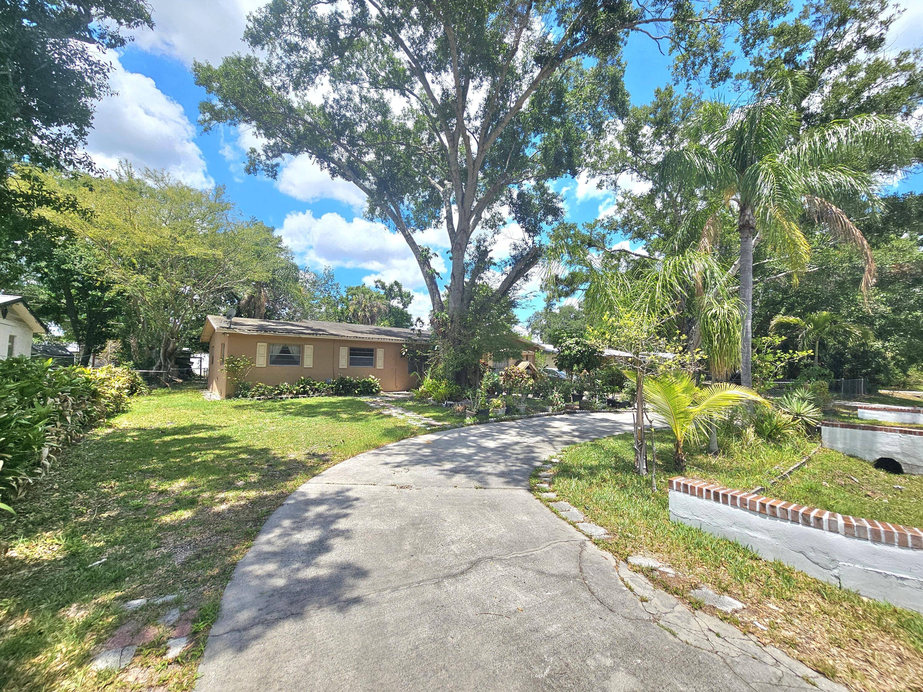 Welcome to this beautiful 4 bedroom, 2 bathroom home, with a lovely family room perfectly nestled in a peaceful neighborhood.