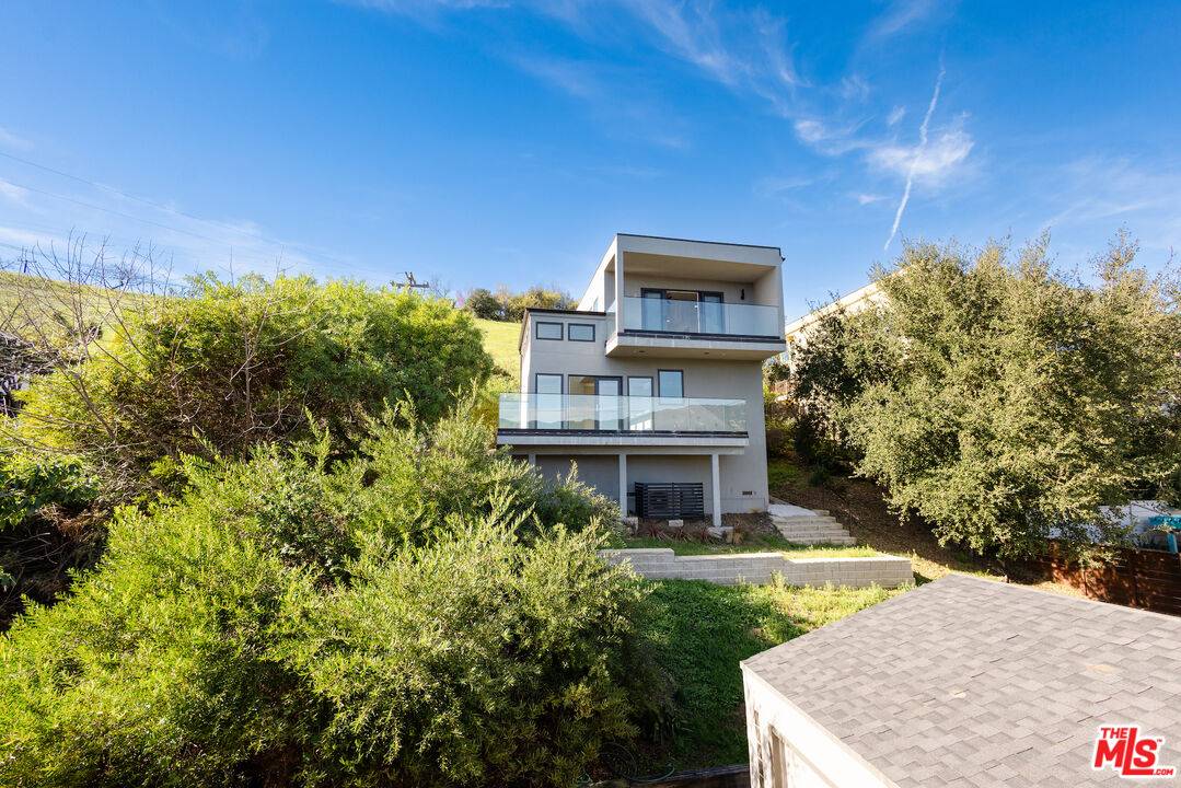 26349   Fairside Rd 3BR Malibu La