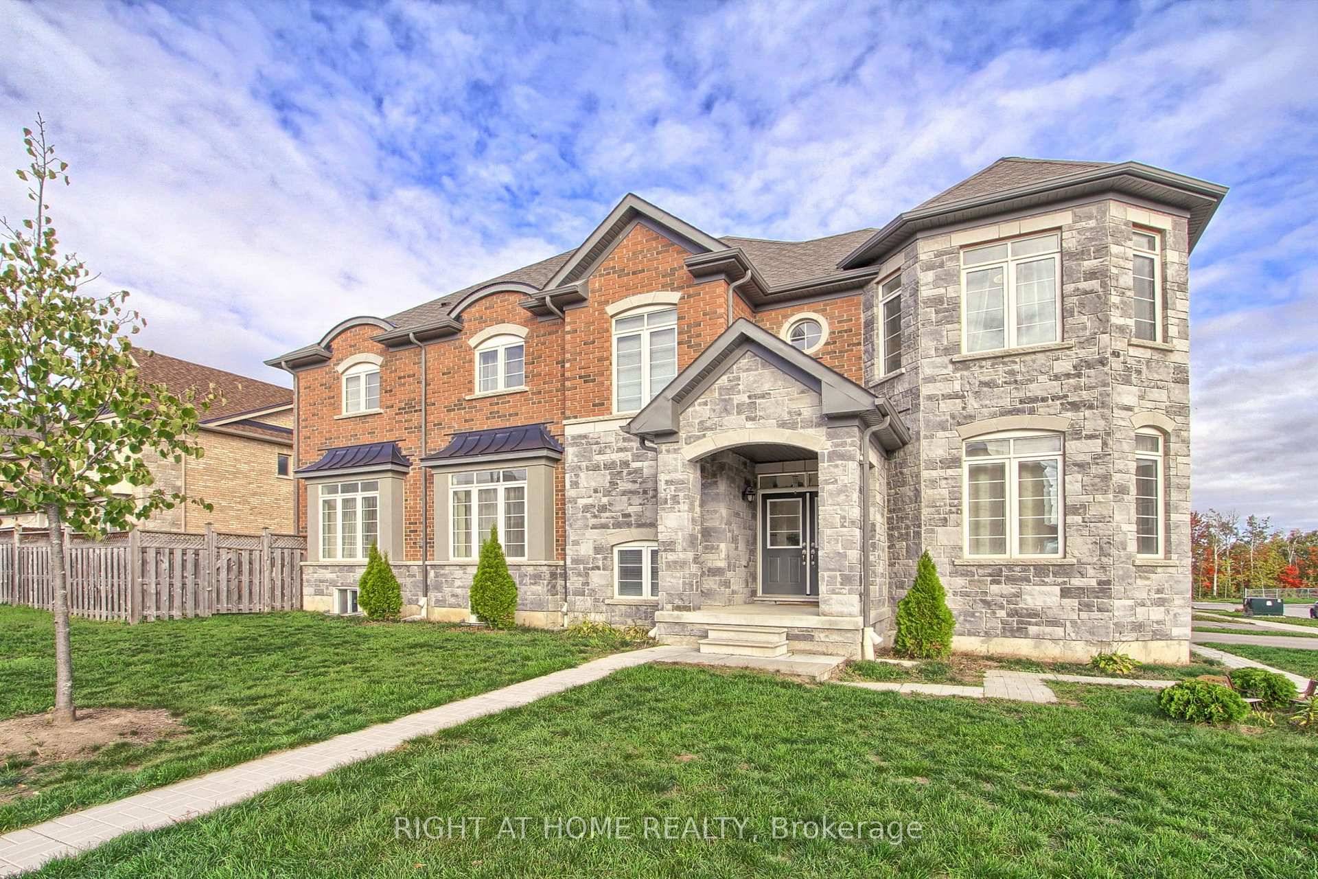 Absolutely Stunning And Bright Home Situated On A Premium Corner Lot, Ideally Located Close To All Amenities.