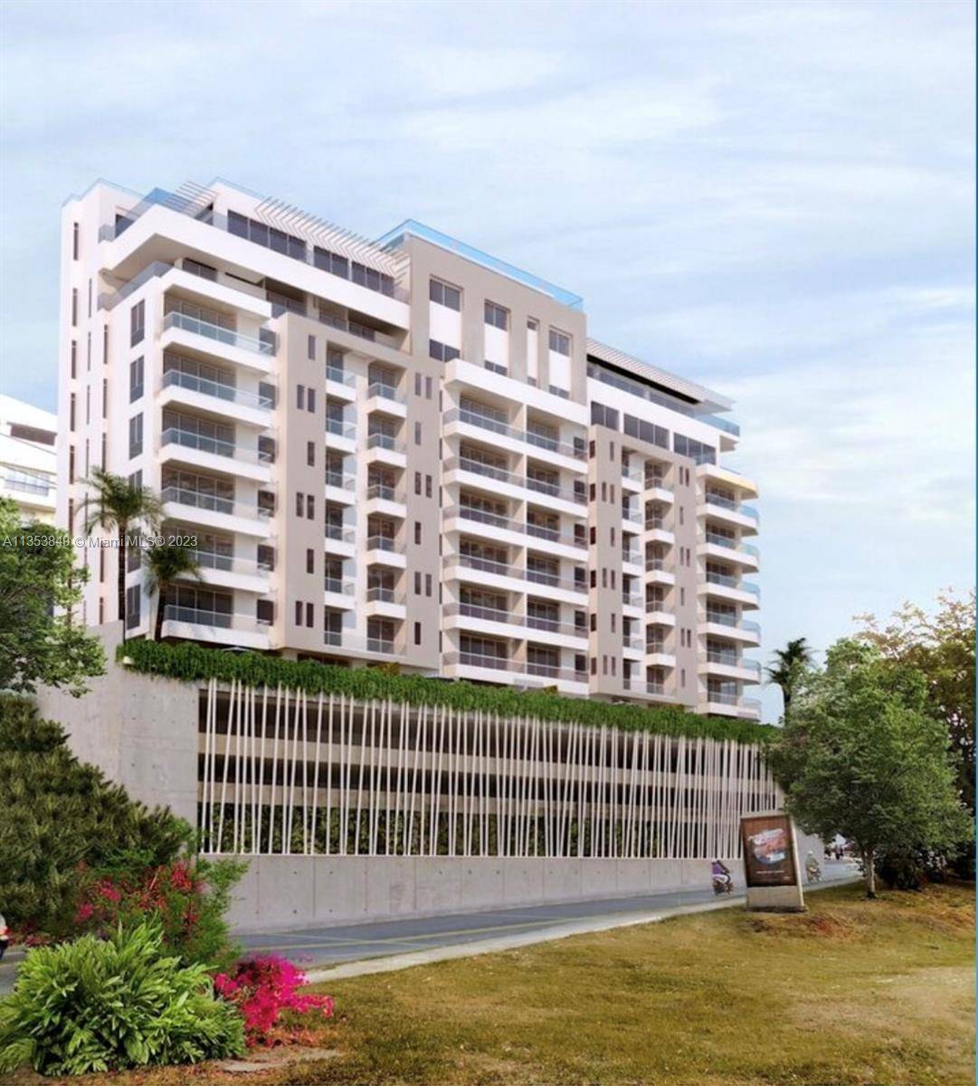 NEW ! ! ! In an exclusive an highly valued sector, this luxury apartment provides 601.