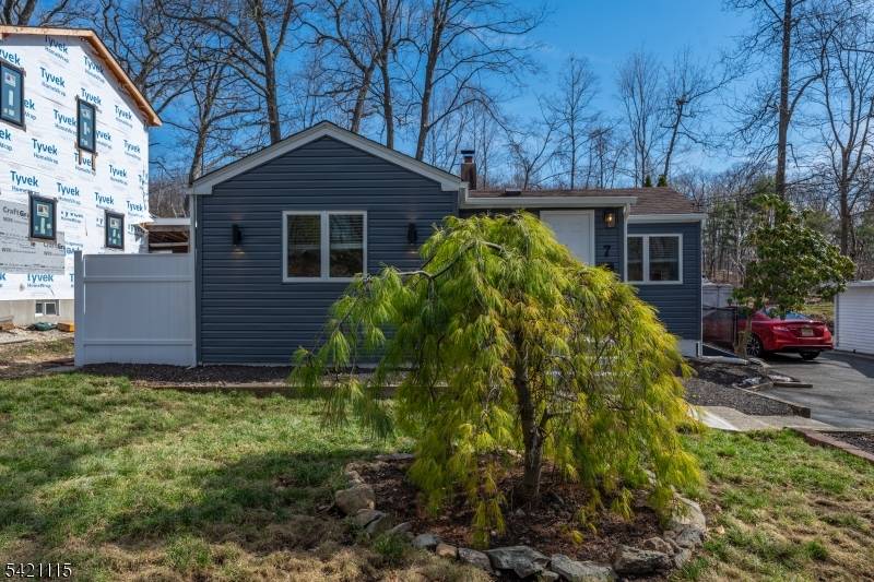 This gorgeous, fully renovated single family home in highly desirable Lake Hopatcong is the turnkey retreat you've been waiting for.