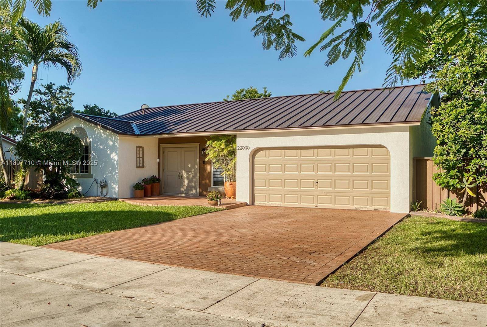 Impeccable and beautifully maintained !