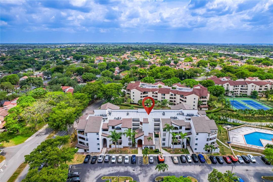 Explore this generously sized 3 bedroom, 2 bathroom apartment in Kendall, FL.