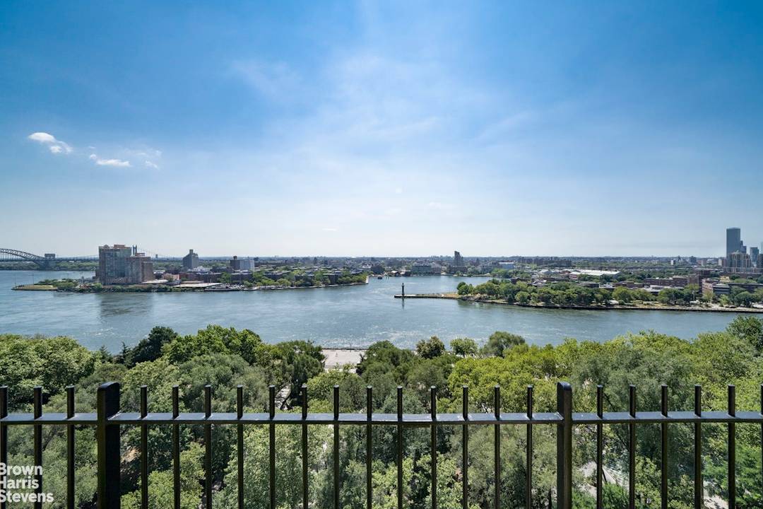 THE REMARKABLE IRVING BERLIN PENTHOUSE FROM SUNRISE TO SUNSET, A GLORIOUS VIEW From this penthouse you can watch the sunrise from the wide planted terrace to the east at the ...