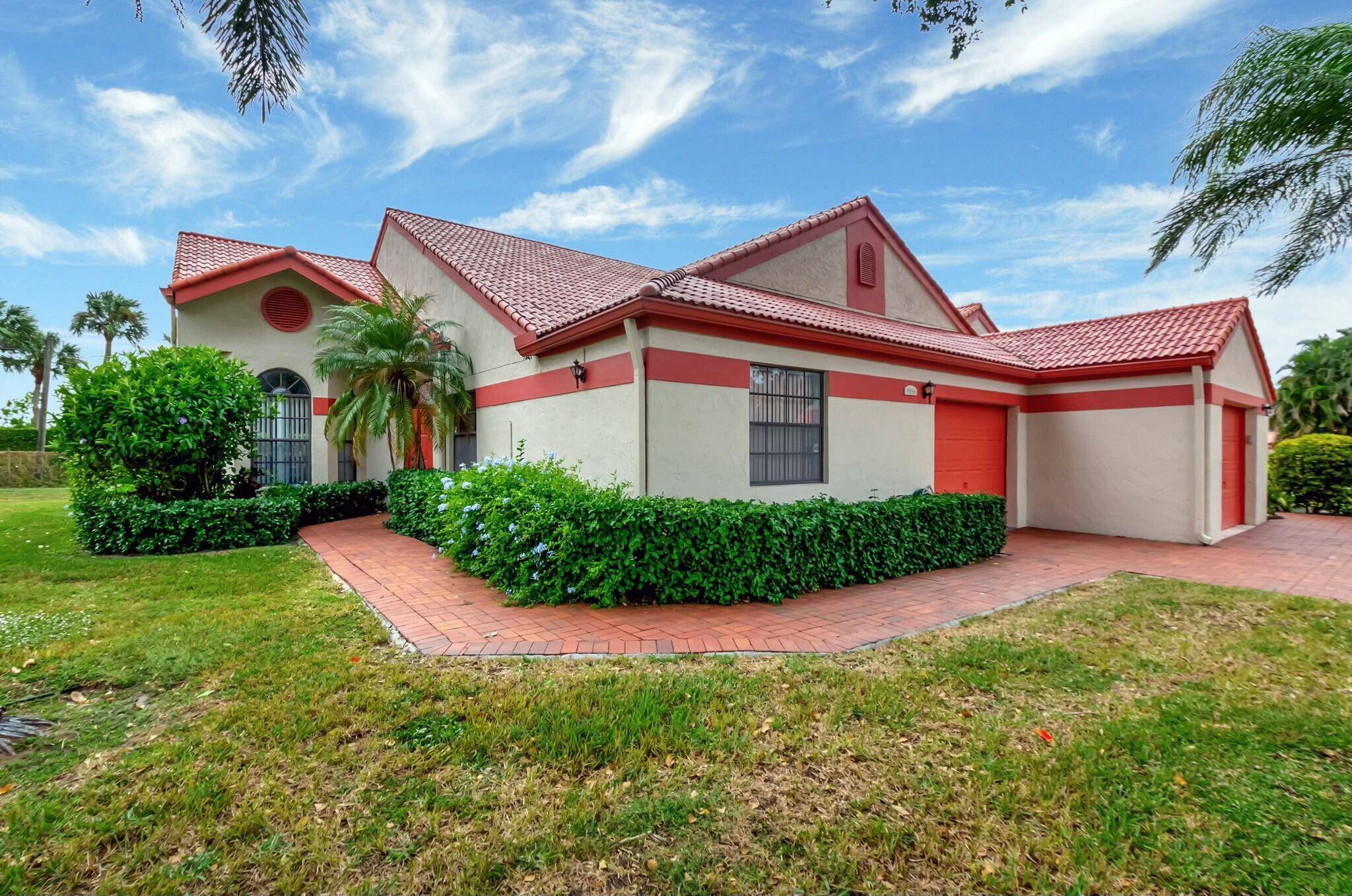 Tucked away in the desirable, gated 55 community of The Lexington Club in Delray Beach, this charming Carnation Villa offers peaceful garden views and is set on a tranquil cul ...