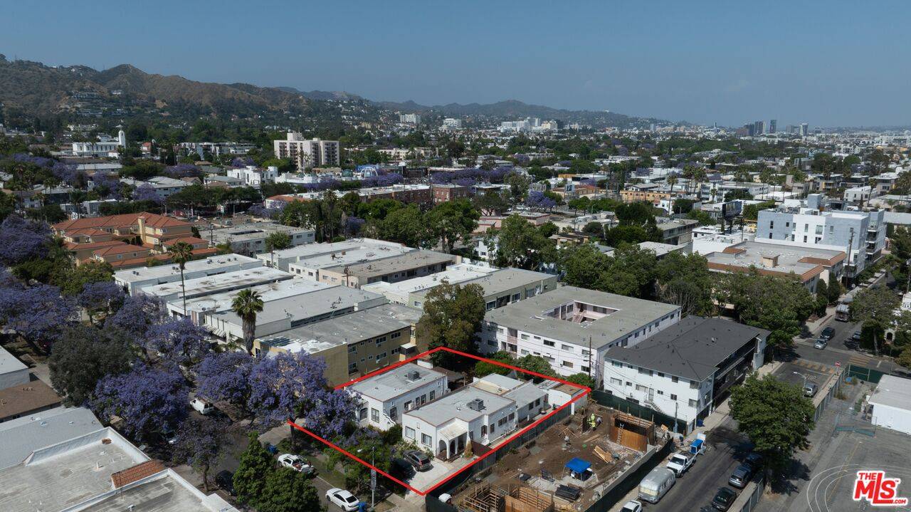 1010  N Edinburgh Ave Hollywood Hills East La