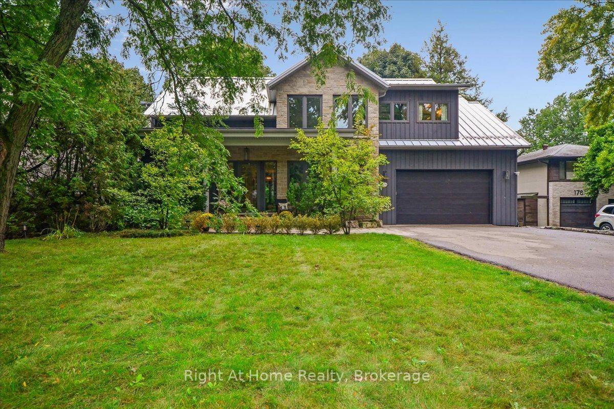 Incredible Value and Opportunity in Prestigious Coronation Park This stunning 4 bedroom, 6 bathroom home, a custom new build in 2016 designed by SMPL, sits in the heart of Coronation ...