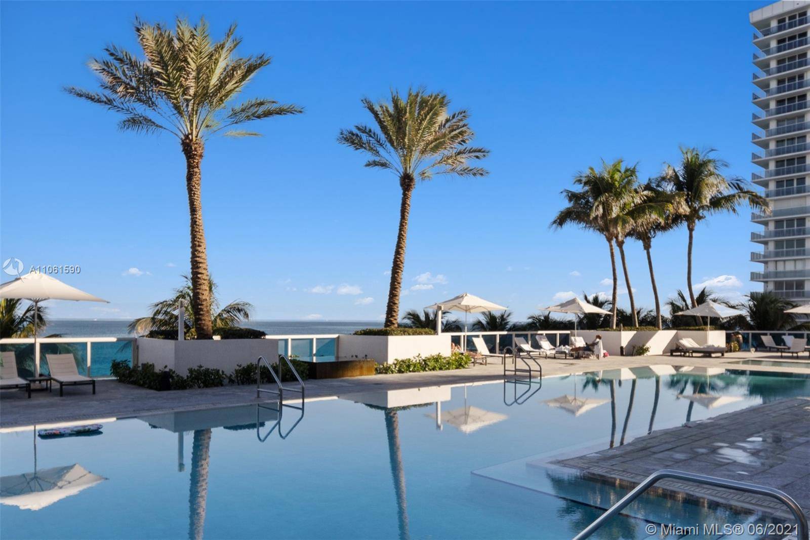 MANSION IN THE SKY ! ! ! PENTHOUSE Breathtaking oceanfront 9, 000 square foot, 7 bedroom, 8.