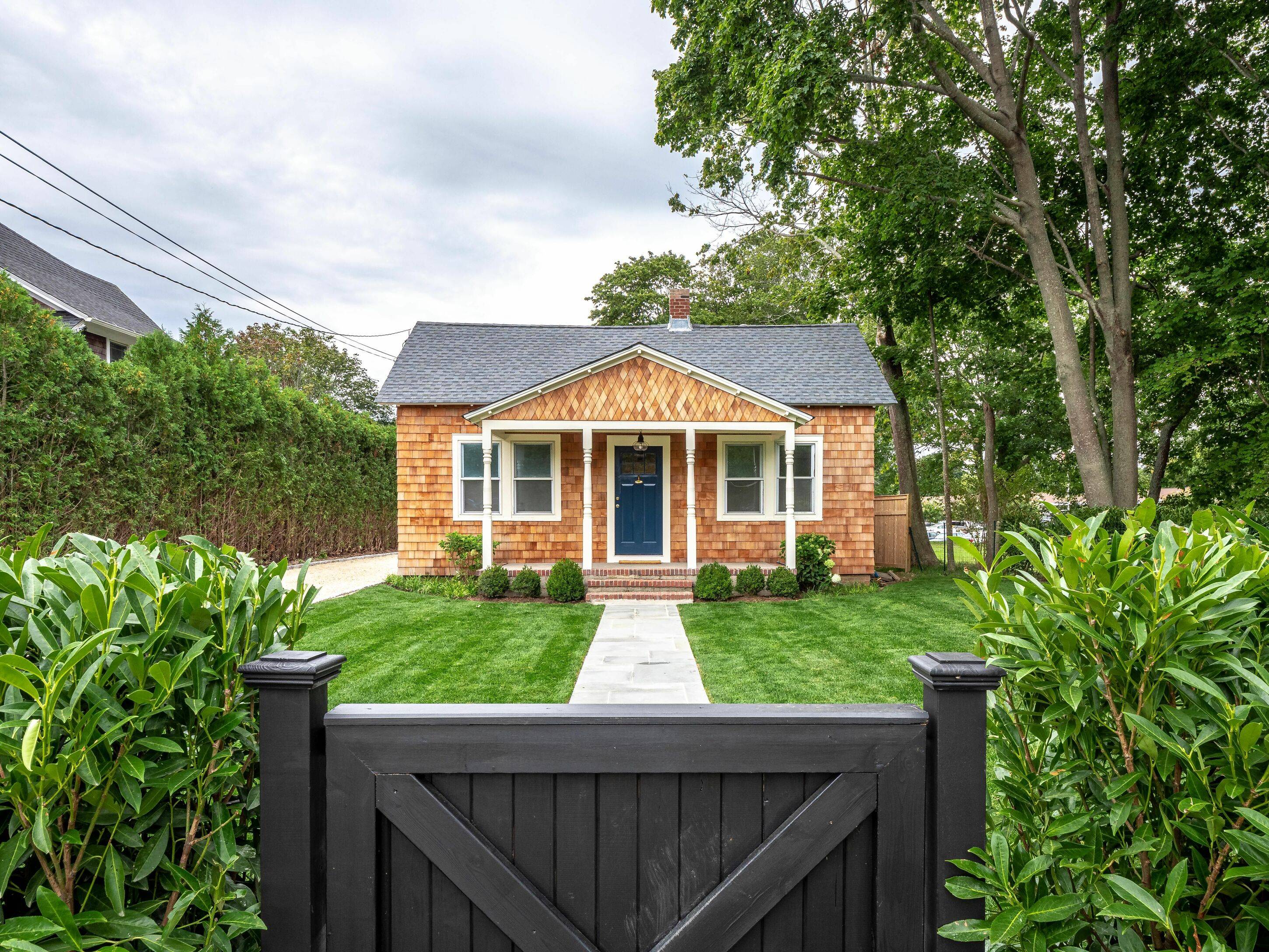 Elm Street Cottage A