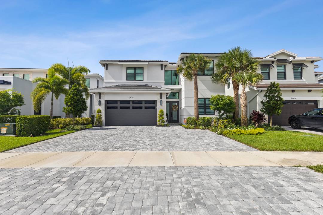 Come see this magnificent fully furnished upgraded home featuring 5 bedrooms, 6 full bathrooms, theater room, game room and a spacious two car garage with built in storage cabinets.