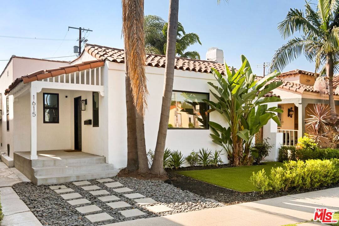1615 S Crescent Heights Blvd 3BR Beverlywood La