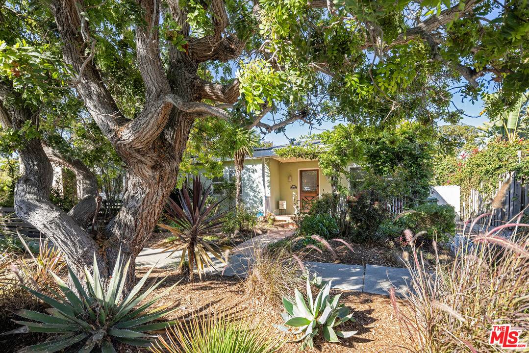 2808   Clune Ave 3BR Marina Del Rey La