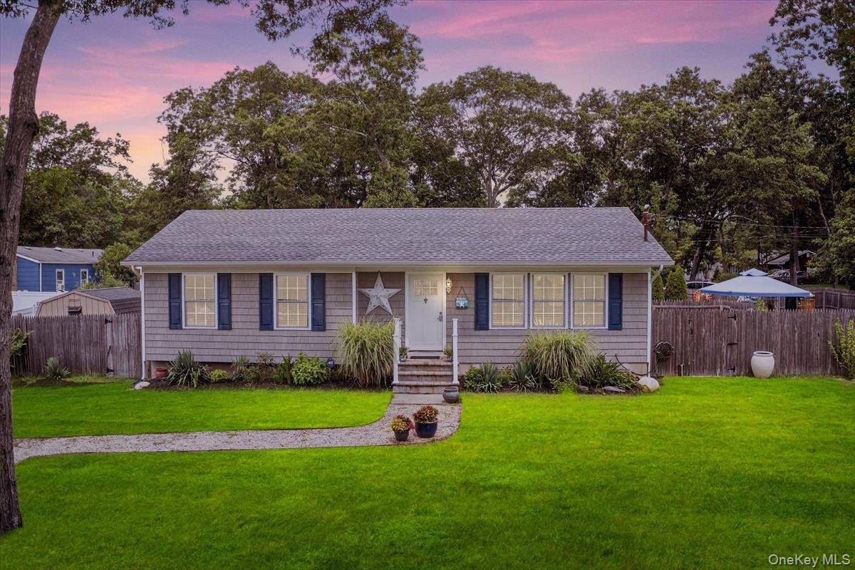 Discover Your Dream Home in the Heart of Lake Panamoka !