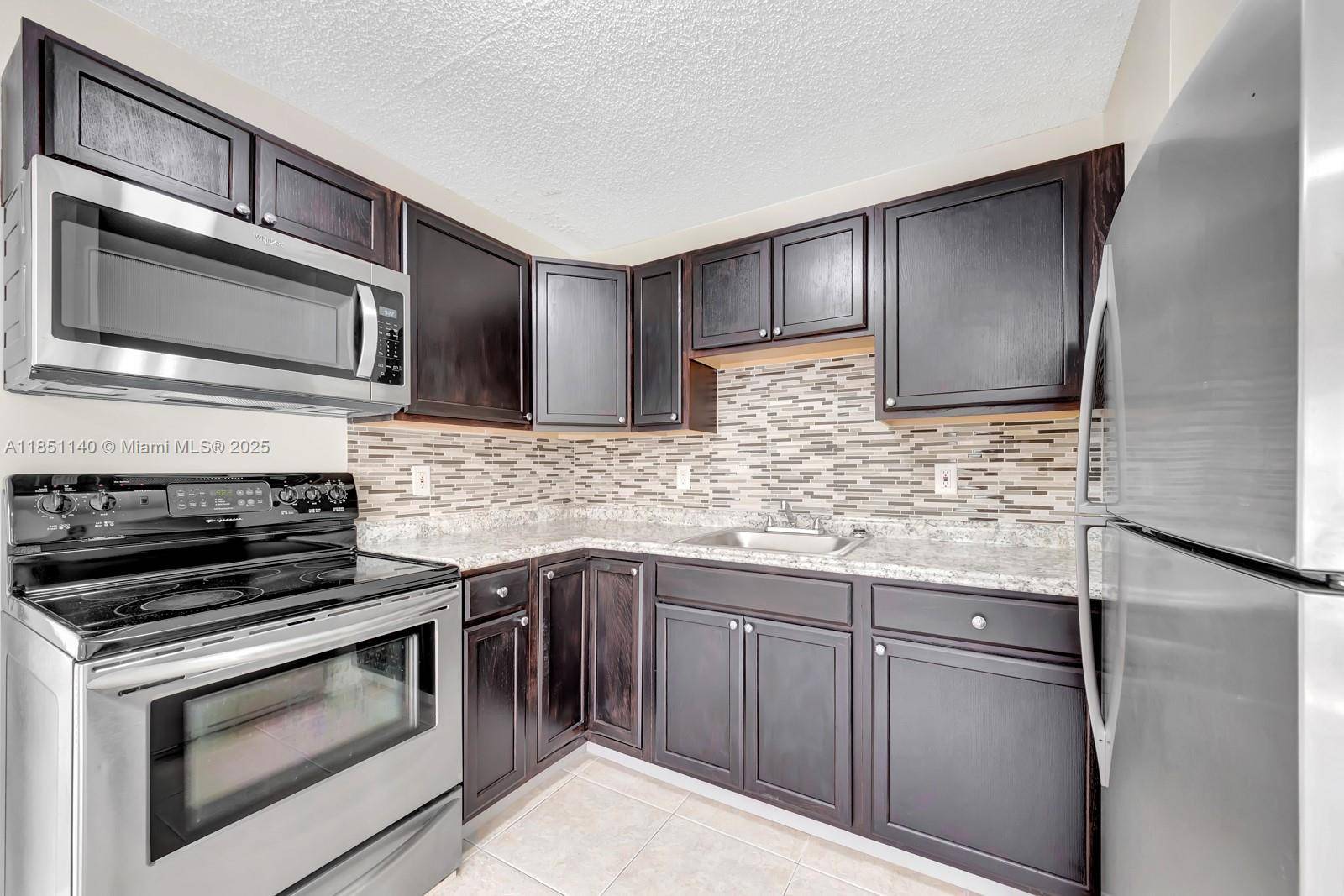 Excellent investment with high cap rate Oversized duplex generating 5, 500 month 2, 600 2, 900, totaling 66, 000 year in gross rental income.