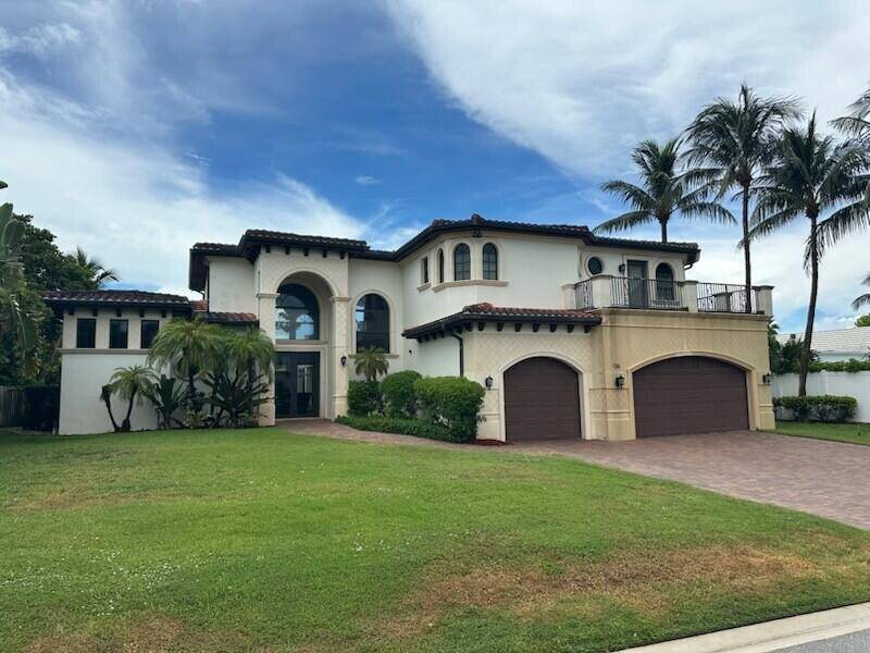 Welcome to one of the hidden gems of Palm Beach County, Jupiter Inlet Colony.