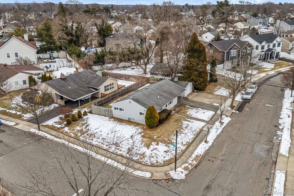 Whole house available in Syosset school district.