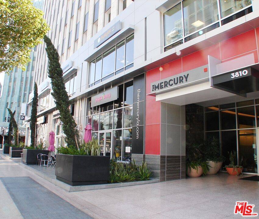 3810 Wilshire Blvd 2BR La
