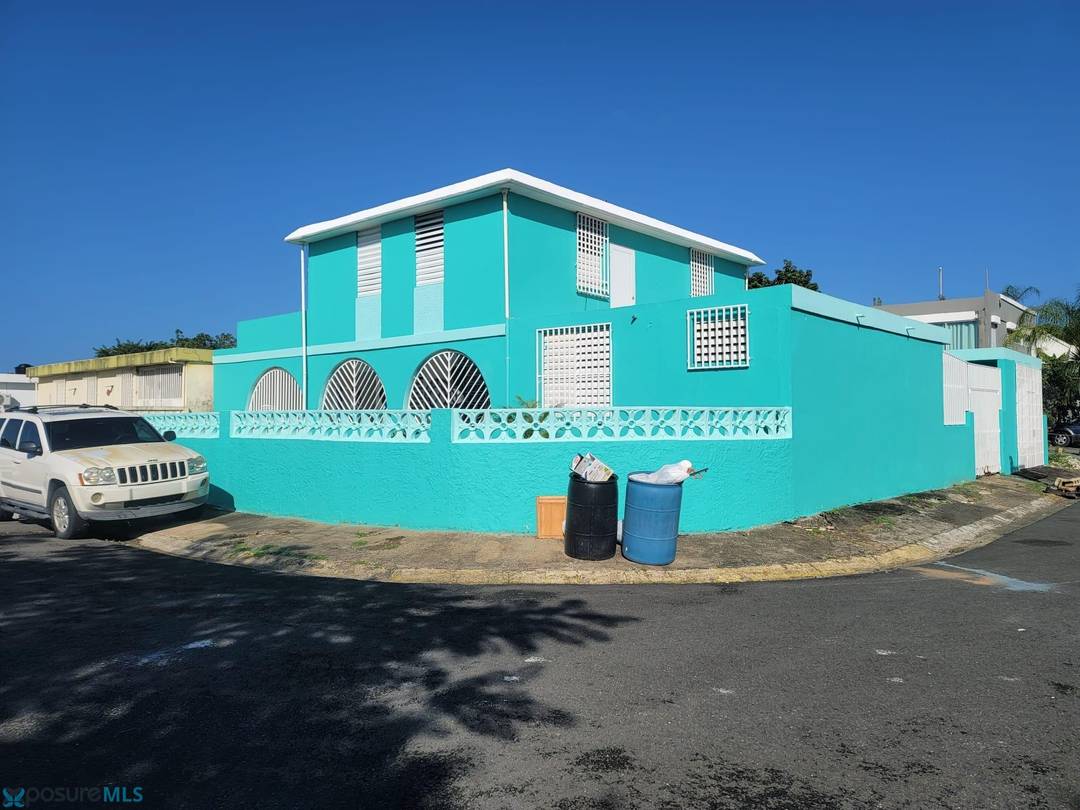 LEVITTOWN LAKES House Toa-Baja