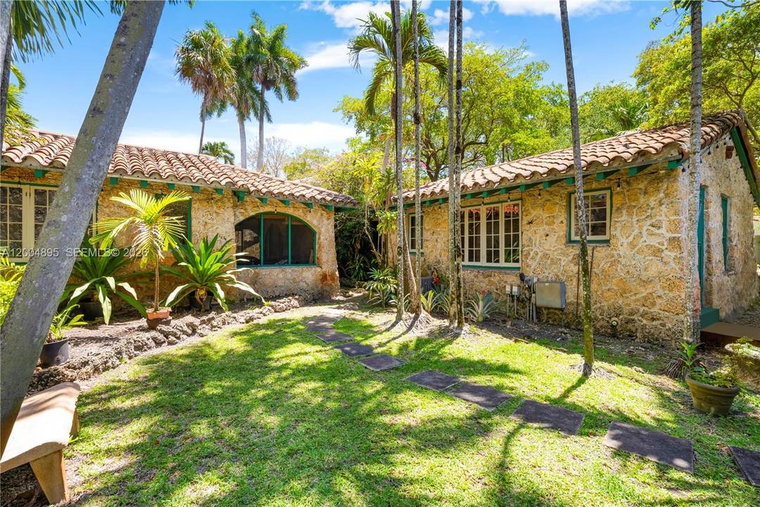 Introducing Coral Rock Village, a truly one of a kind historic landmark in the heart of Coral Gables at 1301 Milan Avenue.