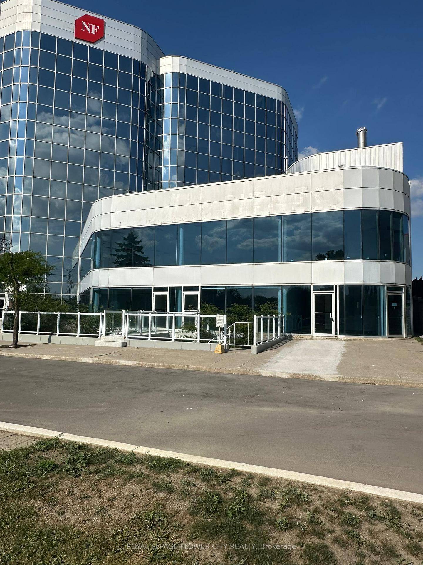 Main level unit available for lease at 95 Corporate Centre.