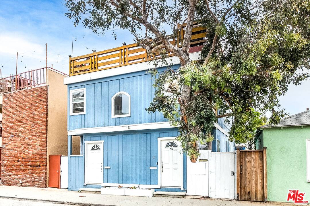 31  S VENICE BLVD Marina Del Rey LA