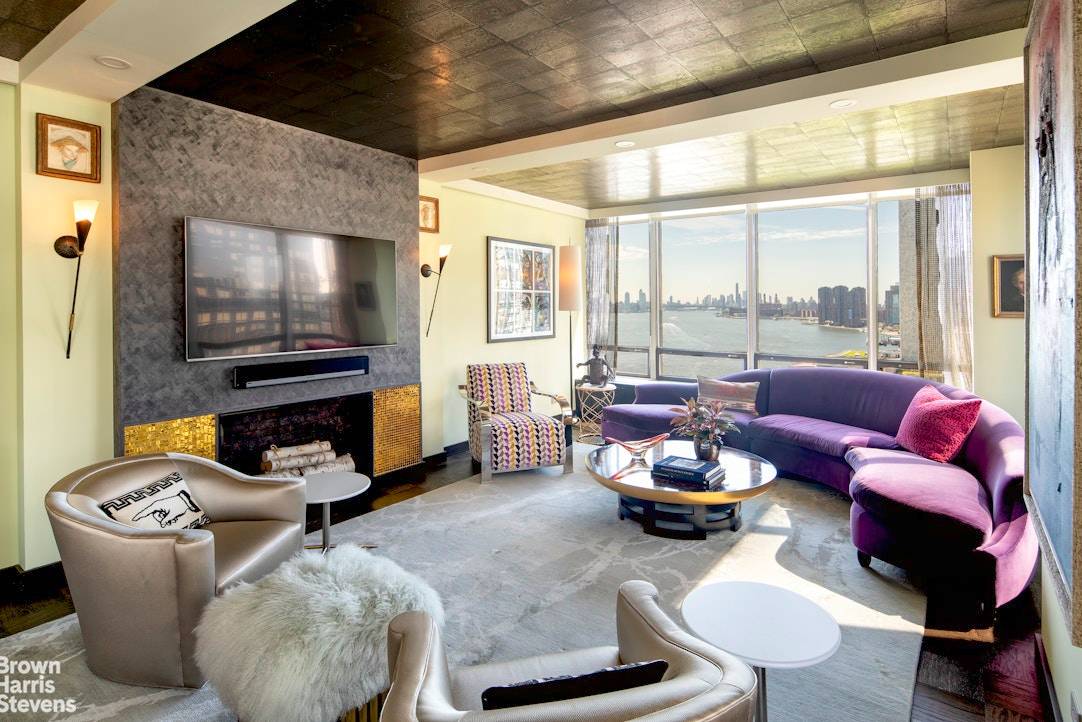 870 United Nations Plaza, Unit 18A is a stunning professionally designed and recently renovated residence with spectacular south views of the East River and the United Nations Gardens and a ...