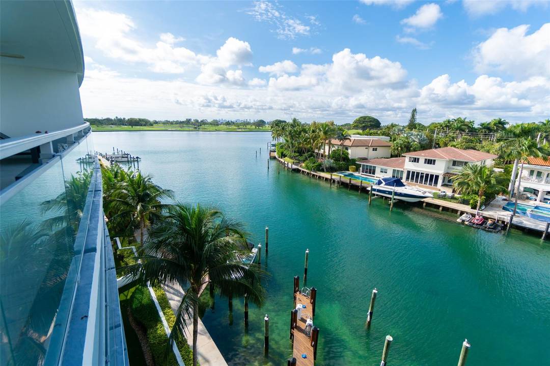 Exclusive large unit at the exquisite location of Bay Harbor Islands.