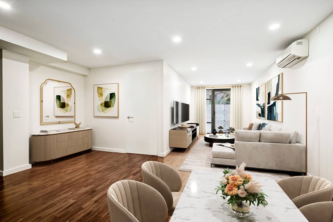 Lowest monthlies in Manhattan, supported by a 421 a tax abatement through 2035 and exceptionally low common charges !