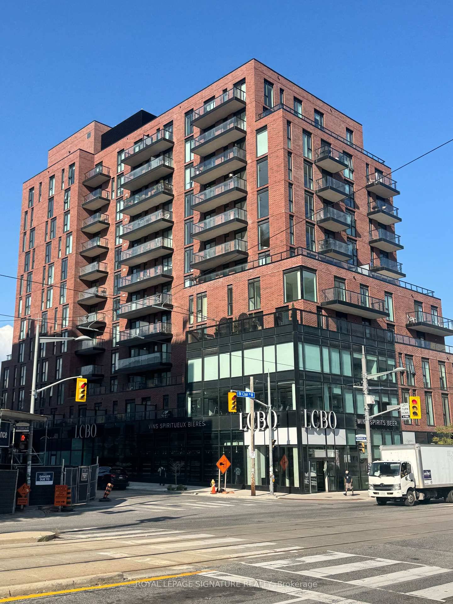 Boutique condo nestled into a vibrant, one of a kind neighborhood, 900 St.