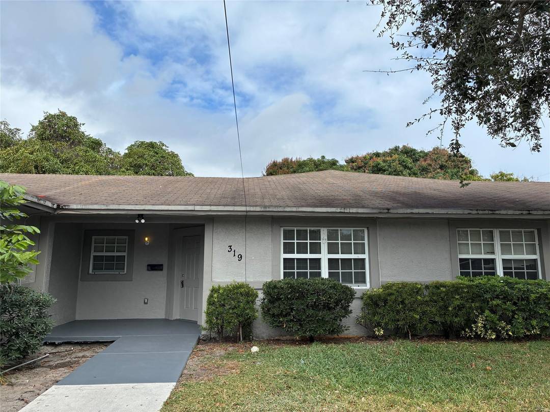 Priced to Sell Fourplex Market rate tenants, no HOA, below market value, great upside.