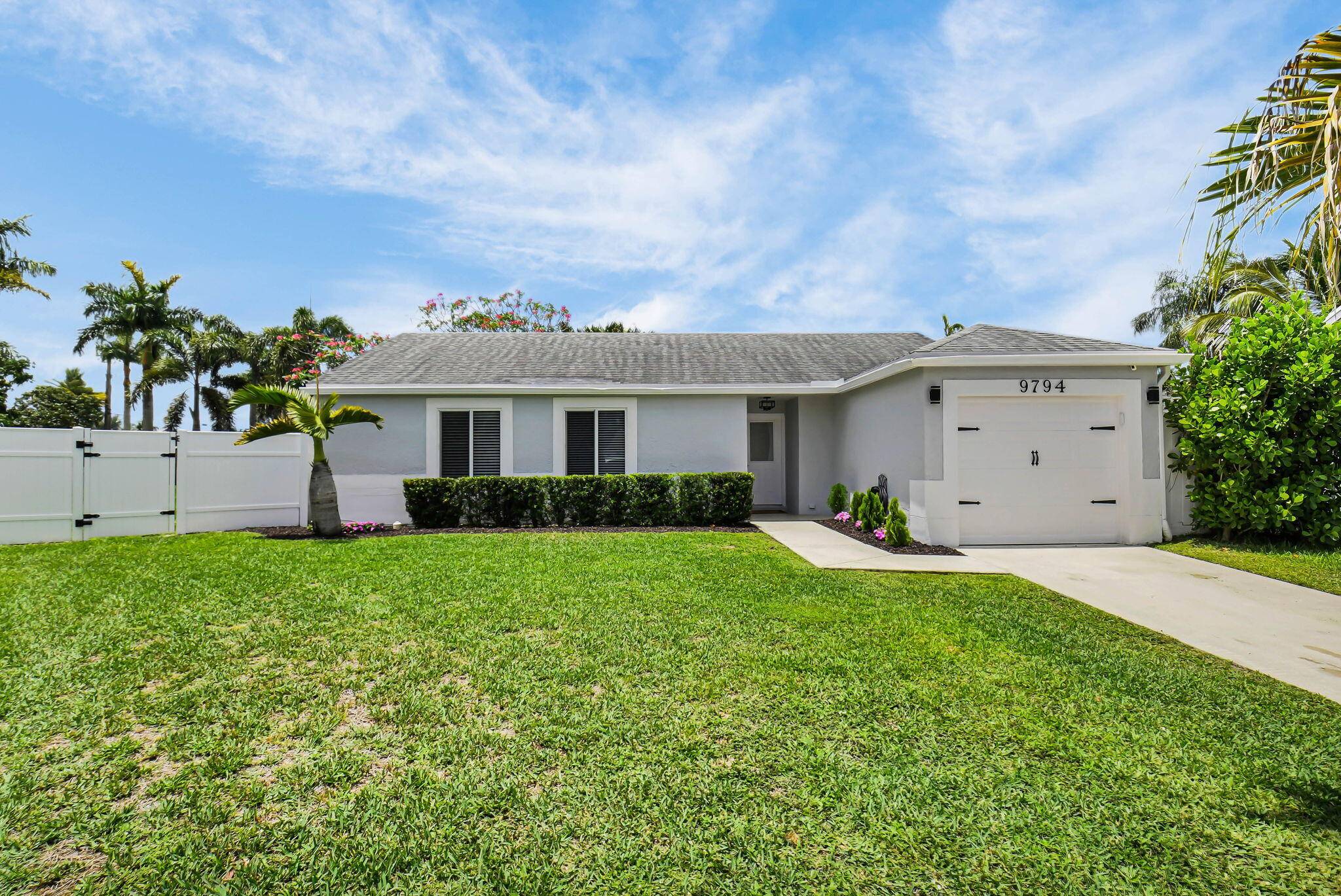 Gorgeous 3 Bedrooms 2 baths Single Family Home with one car garage situated on a Cul De Sac Lot with spacious fenced backyard.
