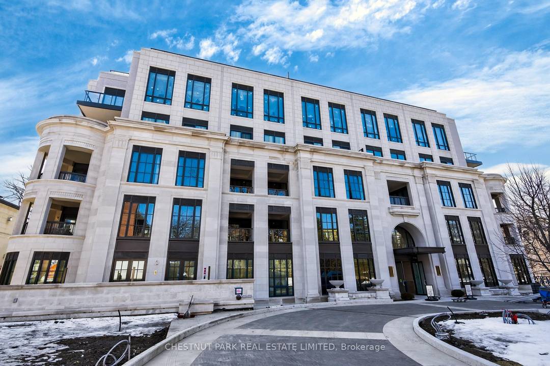 A rare opportunity within Maison 77 Clarendon, an intimate collection of just sixteen bespoke residences in the heart of prestigious South Hill.