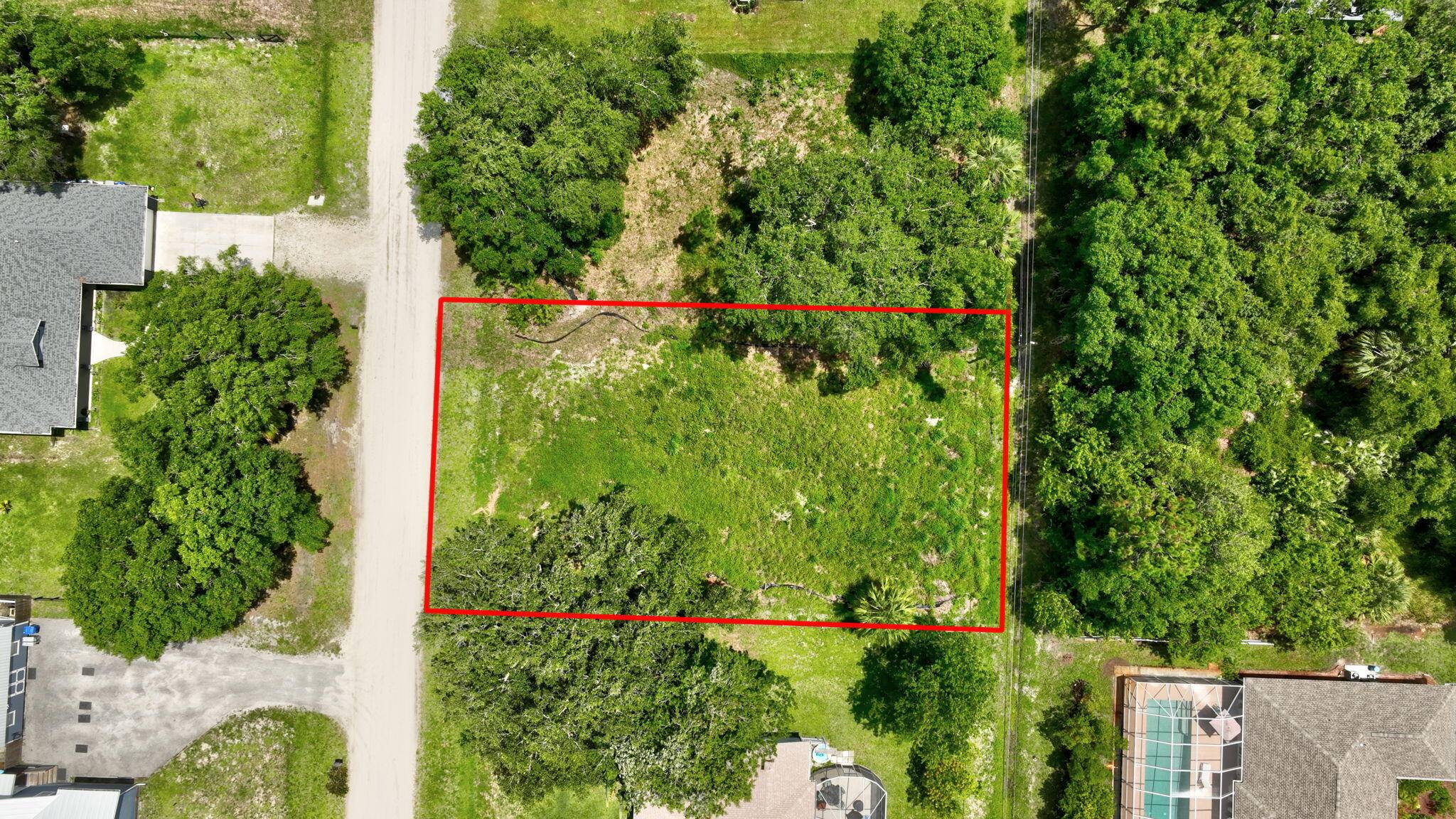Perfect lot in the desirable Vero Lake Estates.